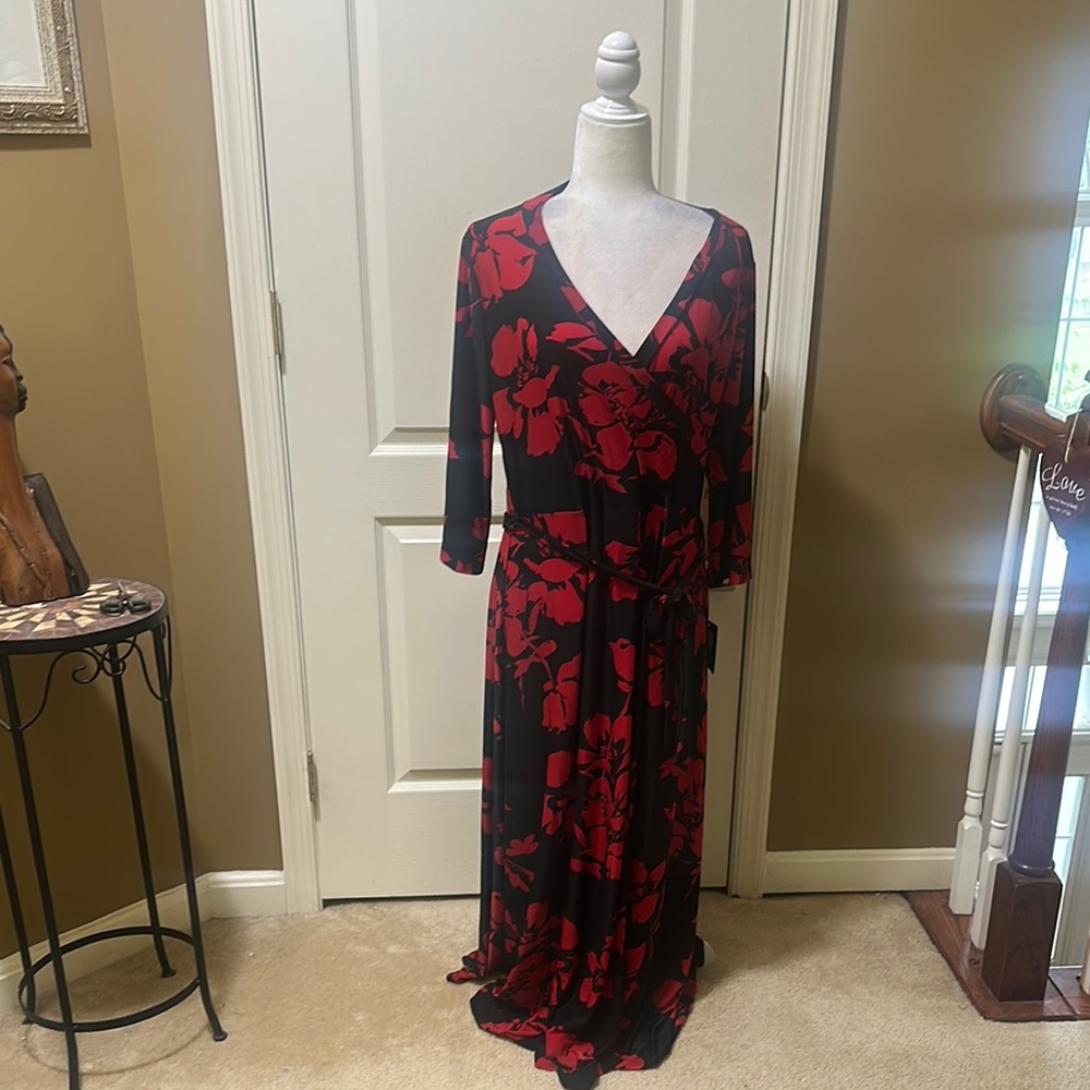 Mlle Gabrielle Red and Black V-Neck Maxi